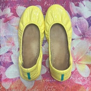 Tieks Lemon Patent. Size 7